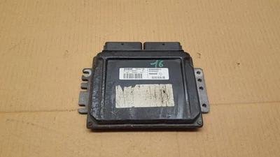 CENTRALINA CALCOLATRICE ECU RENAULT SCENIC 1 BENZINA REF S105961001B - Immagine 1 di 3