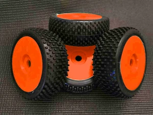 VP-Pro Striker Soft-Flexx (Soft) Gomme 1:8 Buggy (4) Set Completo 4 Ruote - Foto 1 di 1