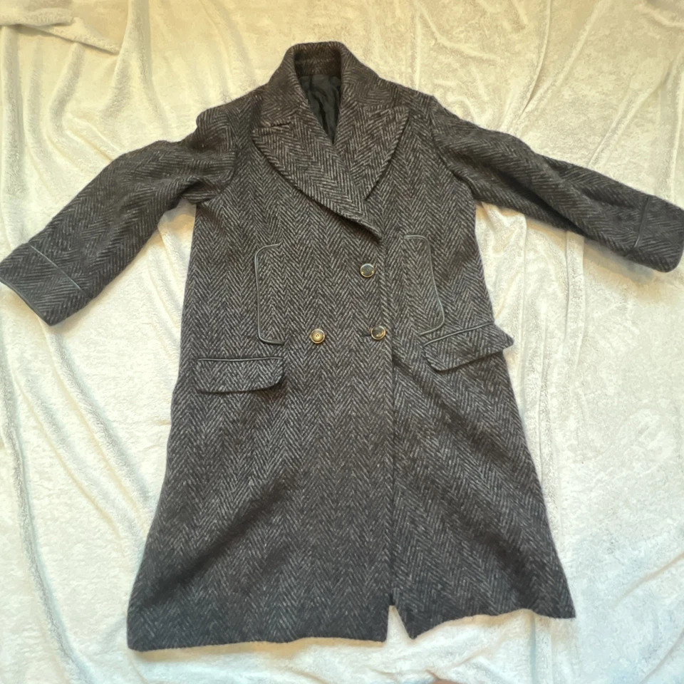 Gucci  long coat wool mohair blend size 42 herringbone Made In Italy - Image 1 of 4