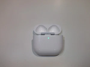 Originale Apple AirPods 4a Generazione ANC - Custodia di Ricarica SOLO A3059 - Garanzia - Foto 1 di 9