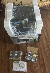 Impresora todo en uno Epson WorkForce WF-2750 en caja abierta con tinta extra - Imagen 1 de 19