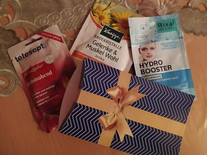 Pillow Box Kissenbox Gastgeschenk Gechenkverpackung  - Bild 1 von 3