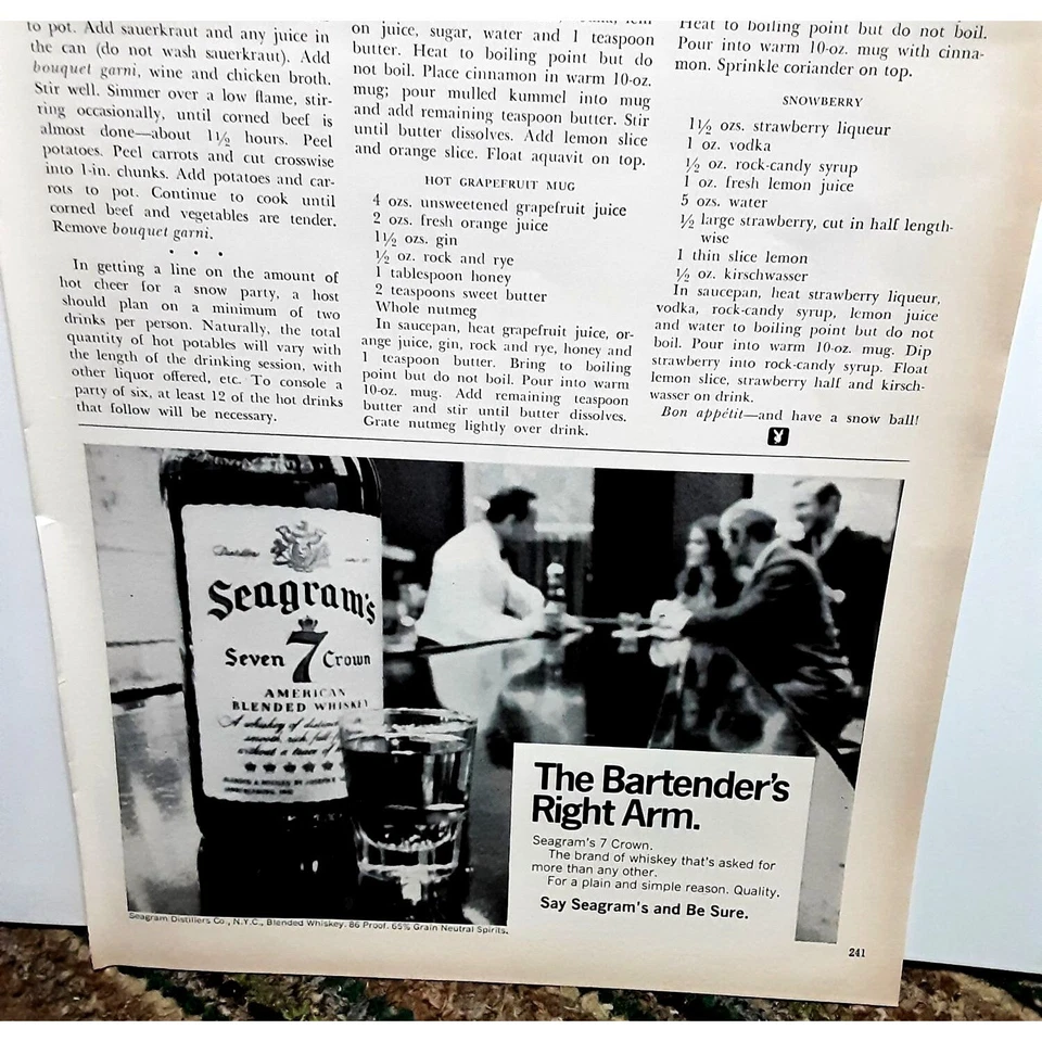 Seagrams 1968 7 Crown Whiskey Bartenders brazo derecho anuncio impreso vintage años 60 original Foto 1 de 1