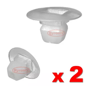 FIAT 500 Panda Punto Uno REAR NUMBER PLATE SCREW CLIPS PLASTIC GROMMET PLUG - Picture 1 of 1
