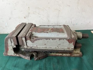 Vintage Machinist Tool Bridgeport 6" Milling Machine Vise Precision Tool - Picture 1 of 7