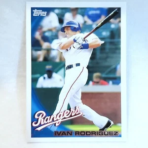 2010 Topps Ivan Rodriguez #94 Texas Rangers - Picture 1 of 3