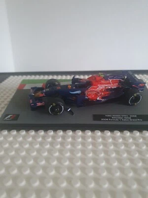 FORMULA 1 F1 AUTO COLLECTION SCALA 1/43 - Toro Rosso STR3-S. Vettel-Teca Box - Immagine 1 di 4