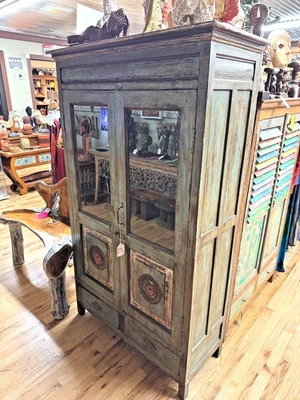 Gabinete vintage de la India Foto 1 de 4