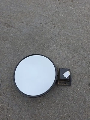 HOLDEN VY VZ ADVENTRA HSV AVALANCHE WAGON FUEL FLAP DOOR 470G QUICKSILVER LX CX - image 1 of 2