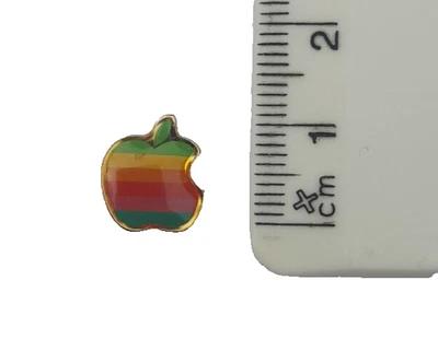 VTG NOS MACINTOSH APPLE MAC 1980s / 90s COMPUTER PIN BADGE - Image 1 of 2