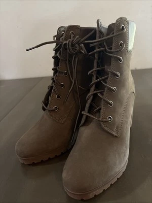 Bota Feminina Timberland Allington 6"" Polegadas Olive Nubuck A1TMV 6W Sem Caixa - Imagem 1 de 4