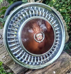 1977 1978 Cadillac Fleetwood Deville DEMITASSE BROWN Wheel Cover Hubcap *EC* - Picture 1 of 7