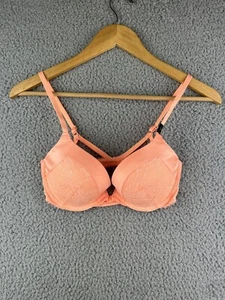 NWOT Victoria's Secret Pigeonnant Push Up Peach Satin And Lace Bra 32D - Picture 1 of 4