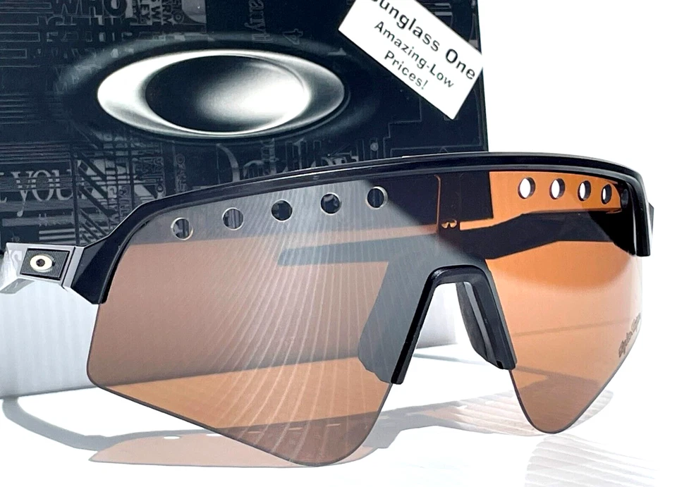 Oakley OO9465 Sutro Lite Sweep Men's Sunglasses Golden Matte Carbon/Prizm