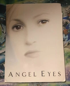 ANGEL EYES -JENNIFER LOPEZ -PRESS KIT -CUSTOM FOLDER, (4) B&W PHOTOS, PRESS INF0 - Picture 1 of 4