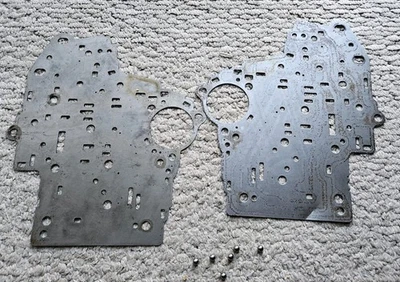 Turbo 400 TH400 Transmission  Valve Body  Metal Plates And Check Balls USED - Image 1 of 2