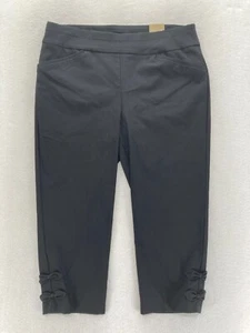 Chico's Perfect Stretch Josie Bow Slim Leg Capri Pants Women's 2 Black Pull On - Picture 1 of 14