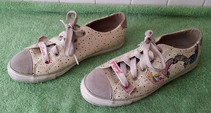 Kitson LA Shoes Size US  8.5  UK 5.5, Eur 38.5 CM 25.5 SN34612 Birds Colorful - Picture 1 of 9
