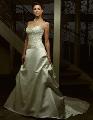 casablanca wedding dress Plus new satin ivory gown - Image 1 of 4