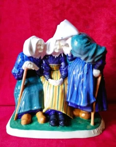 Quimper earthenware "Les trois gossipes" - Picture 1 of 16