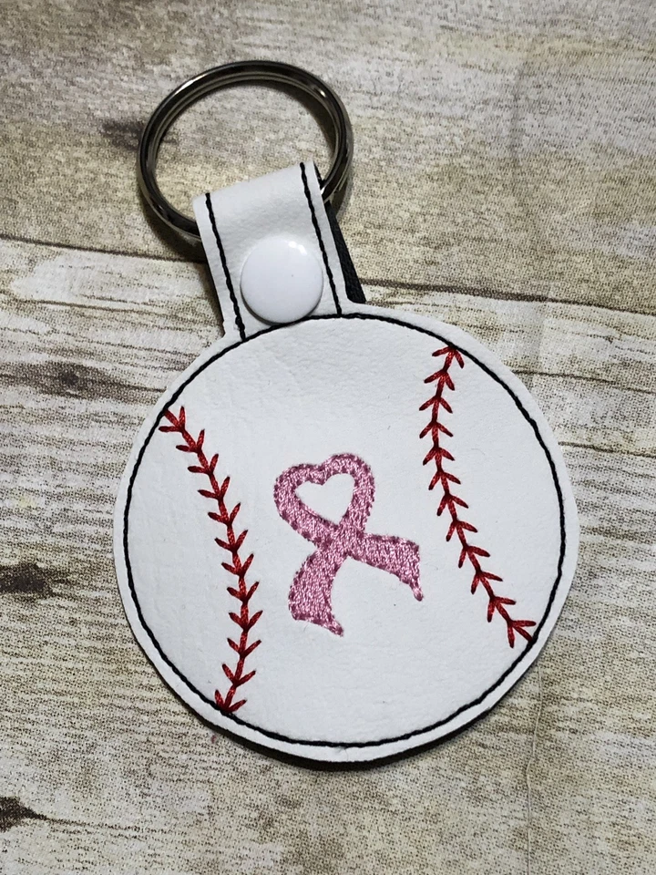 Llavero cinta rosa de béisbol concientización sobre el cáncer de mama  Foto 1 de 1