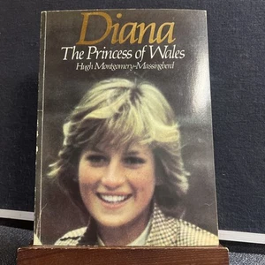 Diana : The Princess of Wales Paperback Hugh Montgomery-Massingbe - Picture 1 of 15