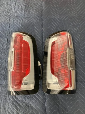 Conjunto de abajur traseiro GMC Canyon 2015-2022 - PAR - Imagem 1 de 4