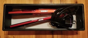 Kemei Vapor Love Red Hair Straightener W) Nano Ceramic Plate (Used Twice) - Picture 1 of 11