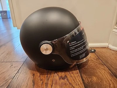 NOS Bell Riot Helmet - Size Extra Small XS - Image 1 of 4