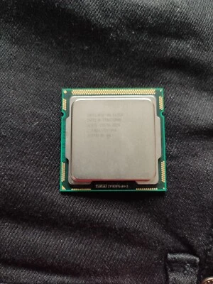 Intel Pentium Dual-Core G6950 - Image 1 of 2