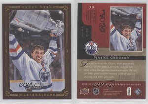 2008-09 Upper Deck Masterpieces Brown Framed Wayne Gretzky #38 HOF