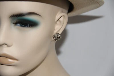 John Hardy Jaisalmer 18k Gold Sterling Silver Pearl Dot Square Earrings. RARE - Image 1 of 4