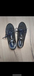 Schwarze Sneakers Von Adidas Stella MC Cartney - Bild 1 von 6