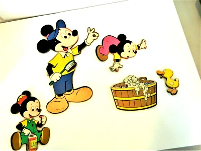 MICKEY MOUSE WALL PLAQUES BATH TIME, DOLLY TOY,  WALT DISNEY PRODUCTIONS 1975 Foto 1 de 4