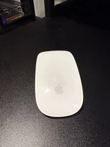Apple Magic Mouse Model A1657 Wireless Mouse - Pre Owned - Picture 1 of 11