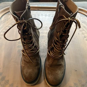 Free People Dylan Lace Up Boot Platform Combat Brown Suede Crepe Sole Sz. 37 NEW - Picture 1 of 8