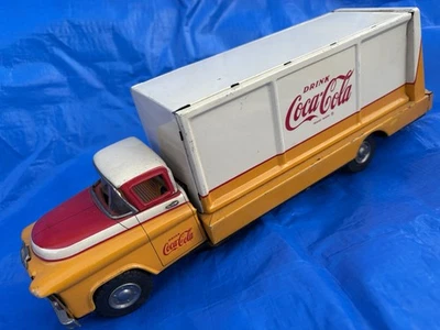 Camión de colección Sanyo Coca Cola Tin Route con caja (Allen Haddock Co Japón) Foto 1 de 4