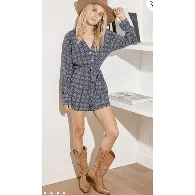 LULUS size M ROMPER Seaside Vacation Navy Blue Print Button-Front *NO BELT* Z23 - Image 1 of 4