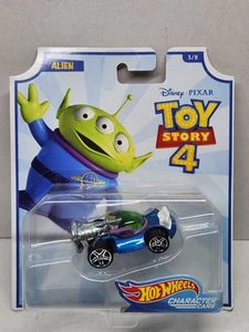 2018 Hot Wheels Disney Pixar Toy Story 4 Alien Character Car NEW IN PACKAGE  - Picture 1 of 7