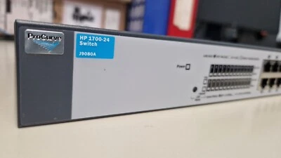HP ProCurve Switch 1700-24G Model J9080A 24 Ethernet + 2x SFP - Immagine 1 di 4