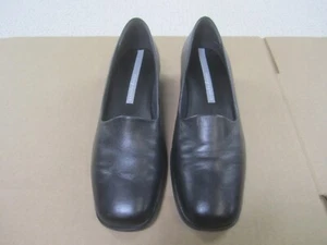 Easy Spirit Shoes Womens 8.5M Black Slip On Leather Casual 2'' Heel - Picture 1 of 11