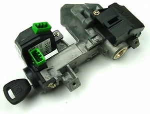 03 04 05  Honda Civic OEM Ignition Switch Cylinder Lock Manual Trans  KEY - Picture 1 of 1