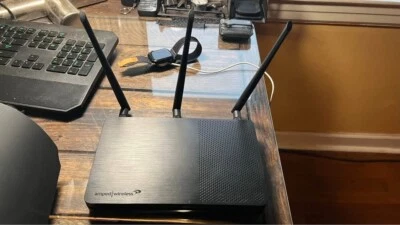 Amped Wireless - HELIOS-EX AC2200 Wi-Fi Range Extender with 12V Power Adapter - Image 1 of 4