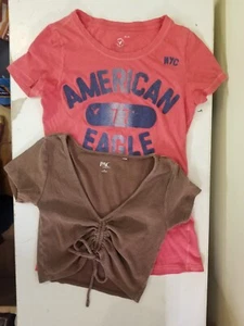 2 Junior's Tops Medium AE Red Blue ShSlv Tshirt PAC Brown ShSlv Crop Top - Picture 1 of 13