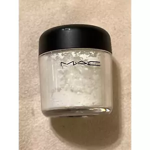 MAC Pigment Eyeshadow 7.5g - 0.26oz  :   BLANC TYPE- Jumbo - Picture 1 of 2