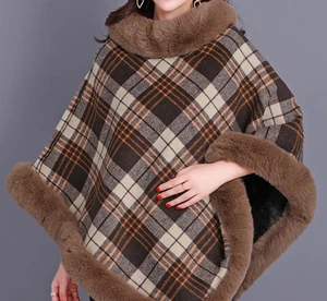 Women Winter Poncho Lined Faux Fur One Size Plain Color Check Pattern - Picture 1 of 6