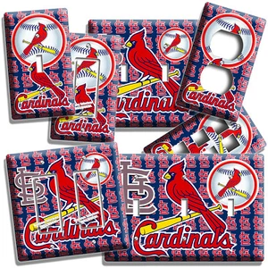 ST LOUIS CARDINALS LOGOTIPO EQUIPO DE BÉISBOL INTERRUPTOR DE LUZ CUBIERTA DE PARED DECORACIÓN DE PLACA - Imagen 1 de 32