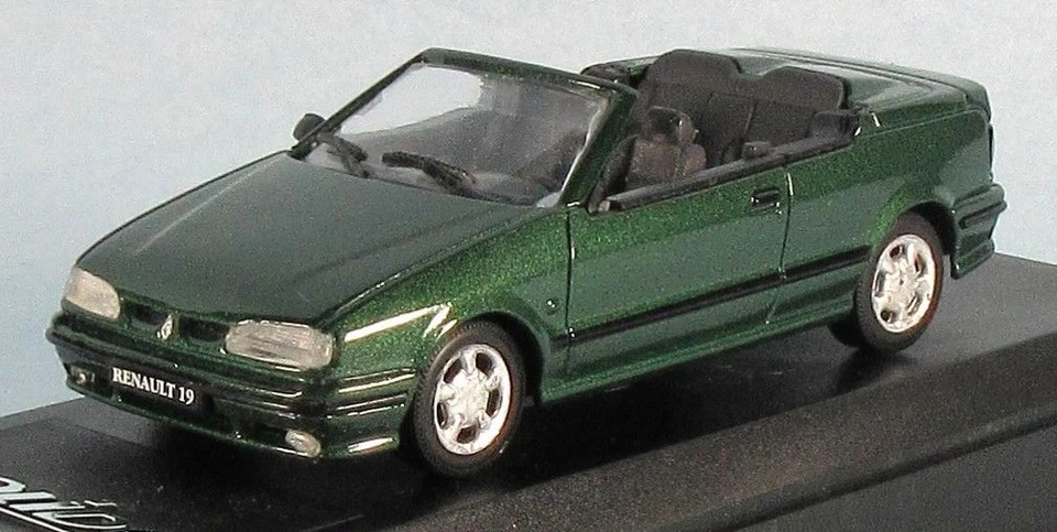 SOLIDO 1991 Renault 19 Cabriolet (Green Met.) 1/43 Scale Diecast Model NEW RARE! - Image 1 of 4