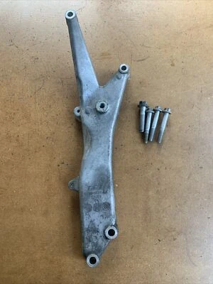 2008-2012 Volvo XC90 Bracket To Transmission Engine Mount 6G9N-6028-AB OEM - Image 1 of 4