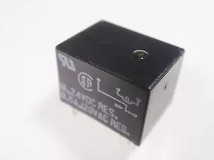 1x Relay 24V 1xUM 120V 0,5A 24V 1A Takamisawa MZF-24HG-K #9-53 - Picture 1 of 7